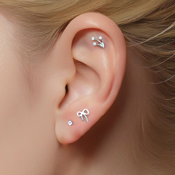 Enoki Flatback Titanium Earring
