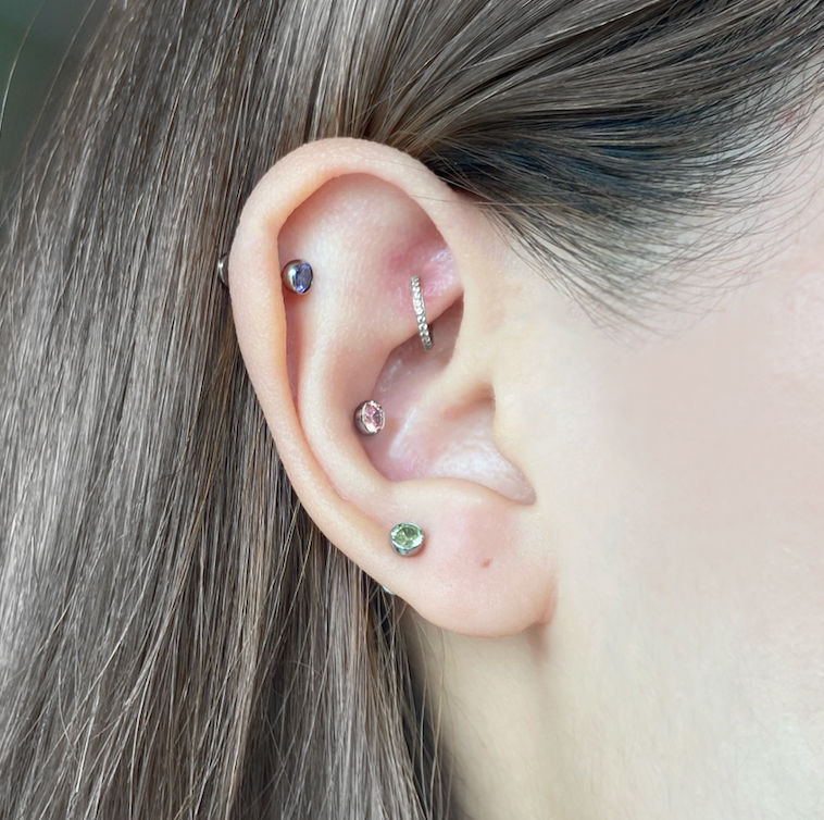 Birthstone Flatback Titanium Earring