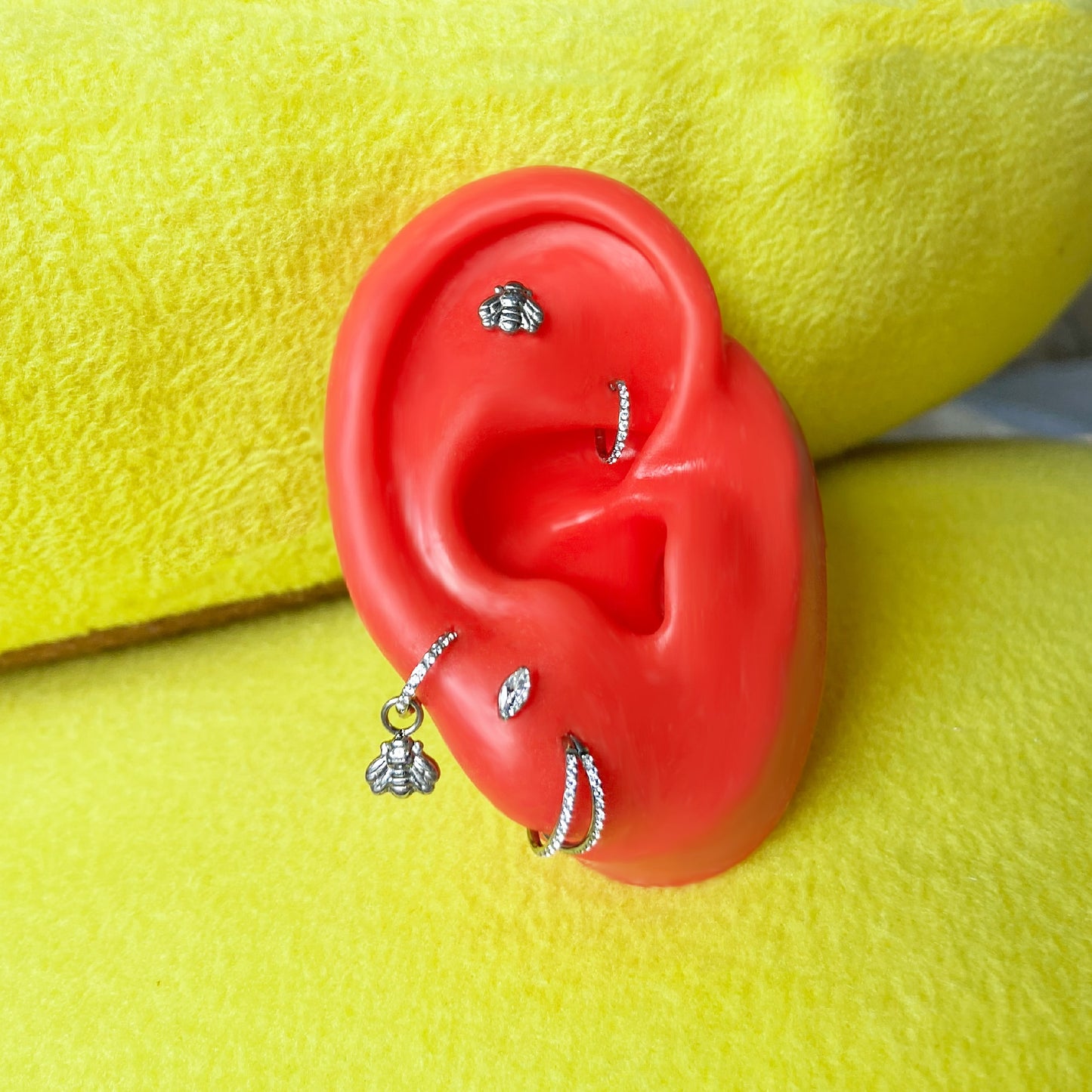 Buzzing Bee Titanium Flatback Earring