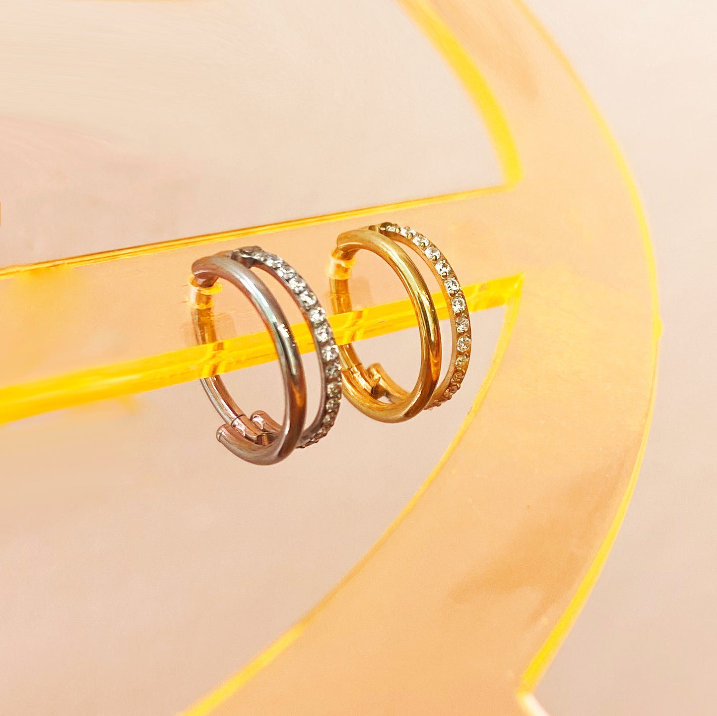CZ layered hoop