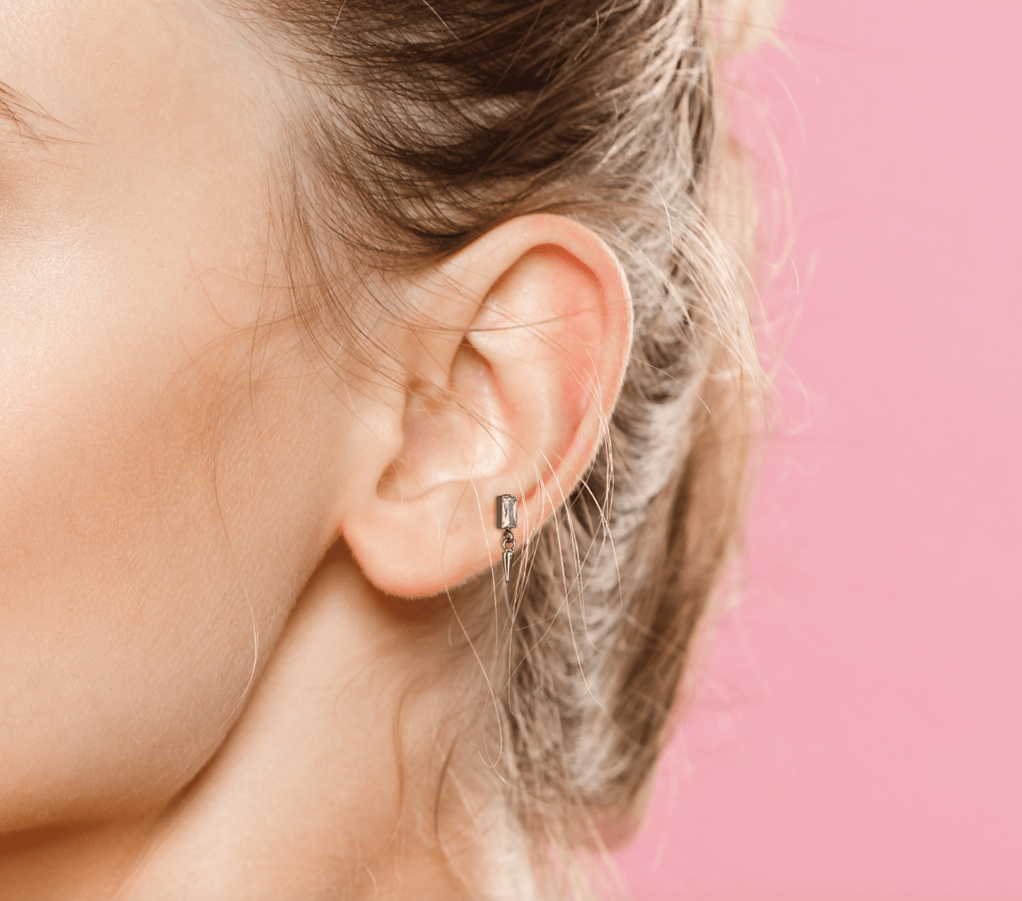 Spike Drop CZ RectangleFlatback Titanium Earring
